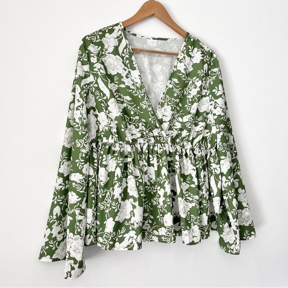 SHEIN Curve Boho Floral Faux Wrap Bell Sleeve Peplum Blouse Size XL - Picture 12 of 12
